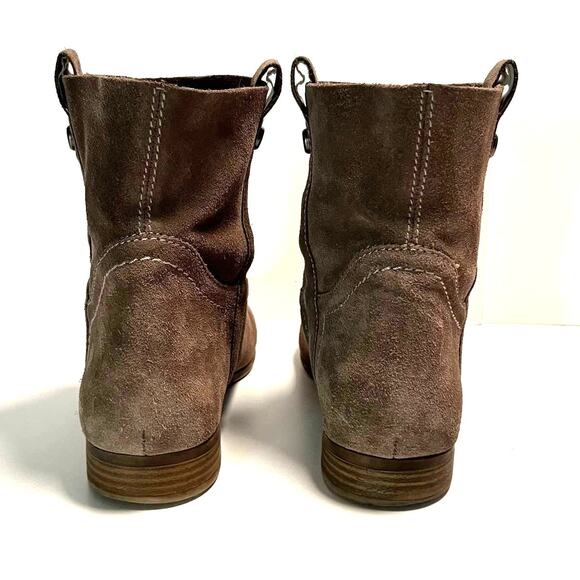 Frye & Co Bootie Size 8.5 Sarah Shortie Suede Leather Tan Pull On Ankle Boot - Picture 5 of 10